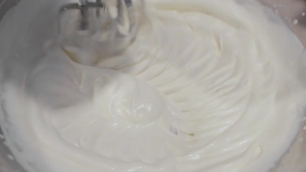 Close Macro View Metal Mixer Stirring Blending Sweet White Icing — Wideo stockowe