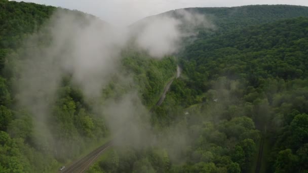 Aerial Drone Flying White Rainy Fog Show Curvy Mountain Road — Vídeo de stock