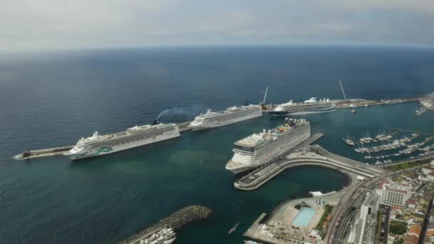 Aerial Multiple Cruise Ships Docked Local Port Ponta Delgada Azores — ストック動画