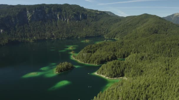 Amazing Lake Eibsee Germany Aerial Shot Filmed Drone — стоковое видео