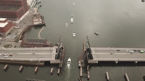 Aerial Tilp Shot Line Boats Sailing Drawbridge Mystic River — Stockvideo