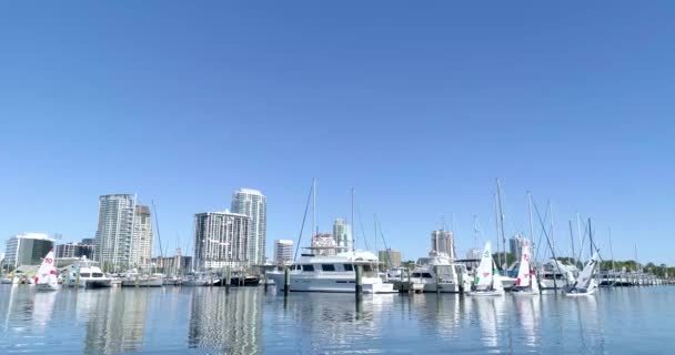 Video Small Sailboats Leaving Florida Marina — Wideo stockowe