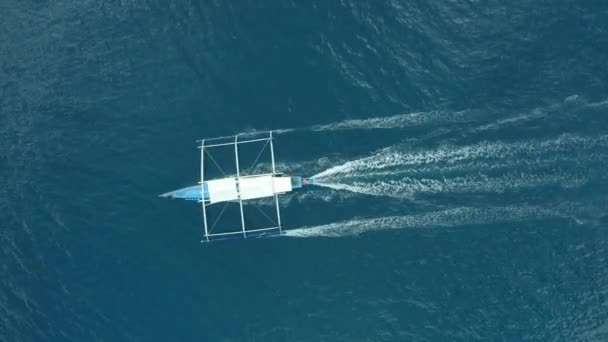 Aerial Outrigger Boat Sea Nido Palawan Philippines — Vídeo de Stock