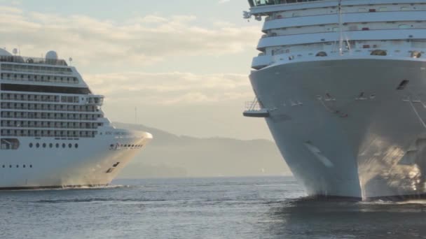 Trasantlantic Entering Harbor Vigo Sunset — Vídeos de Stock