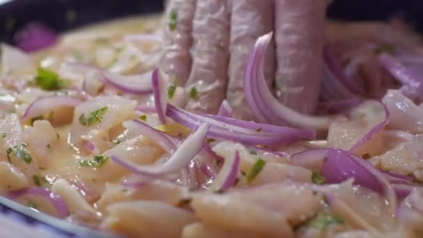 Slow Motion Video Cooking Fish Lemon Juice Red Onion Other — Stok Video