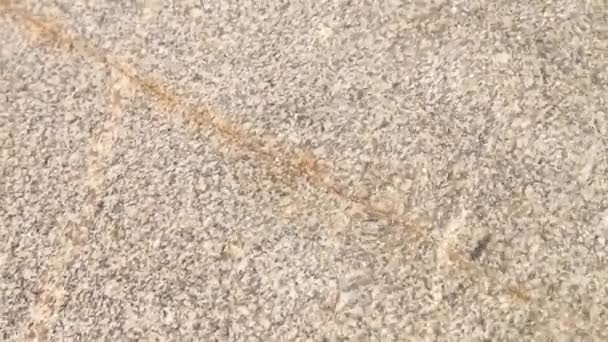 Natural Granite Surface Underwater Brown Diagonal Vein — Vídeo de Stock