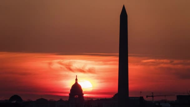 Timelapse Sun Rising Capitol Building Washington Monument Washington Seen United — стоковое видео