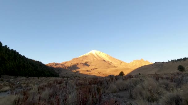 Highest Mountain Mexico Pico Orizaba Changing Colours Sunset — Vídeos de Stock