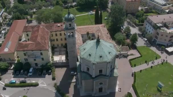 Beautiful Drone View Church Center Riva Del Garda Small City — Vídeos de Stock