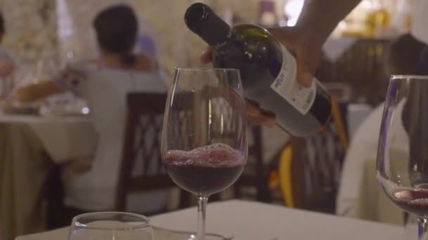 Slow Motion Waiter Pouring Wine Two Wine Glasses Italian Restaurant — Video