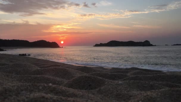 Stunning Sunrise Sunset Pacific Ocean Huatulco Bay Beach — Video Stock