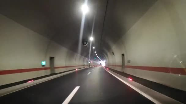 Driving Highway Tunnel Tunnel New Good Lit — Stockvideo