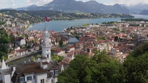 Drone Flying Swiss Flag Castle Tower Revealing Beautiful City Luzern — Video Stock