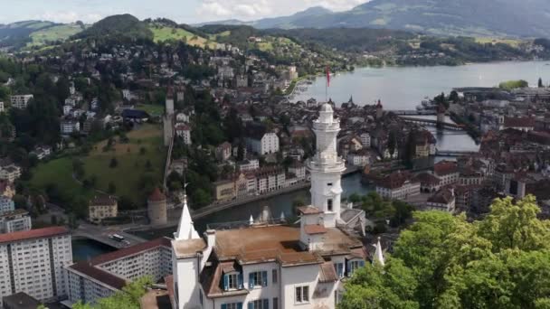 Flying Beautiful Castle Hotel Revealing City Luzern Switzerland — Vídeo de Stock