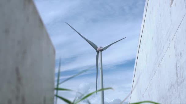 Wind Energy Turbines Concrete Forground Energy Generator Nature Friendly Grass — Stock Video