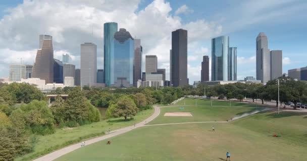 Low Angle Drone View Downtown Houston Skyline — ストック動画