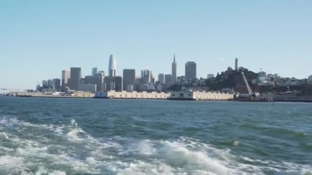 Downtown San Francisco Financial District Buildings Waterfront Harbor View Moving – stockvideo