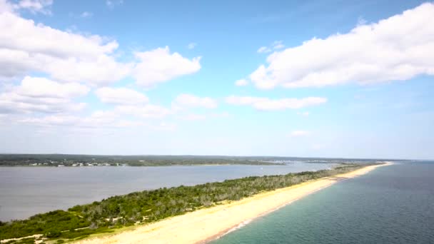 Tourists Beach Isthmus Burlingame Park Charlestown Aerial View — Wideo stockowe