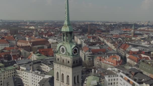 Munich Germany Aerial View Alter Peter Catholic Church Tower Cityscape — Stockvideo