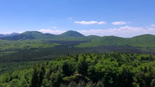 Drone Pull Back Reveal Shot Volvic Volcano Forest France — Video Stock