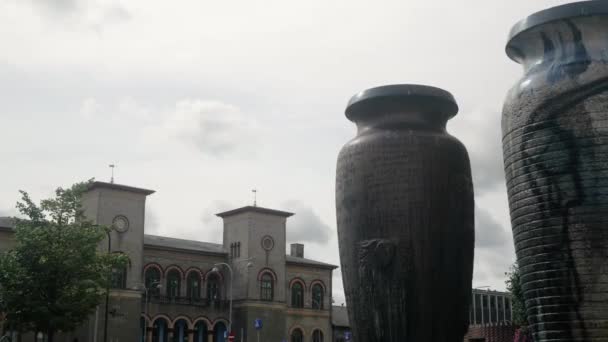 Tripod Shot Roskilde Jars Hestetorvet Front Roskilde Railway Station Denmark — Stock Video