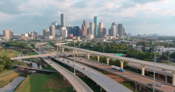 High Angle Establishing Drone Shot Downtown Houston — Vídeos de Stock