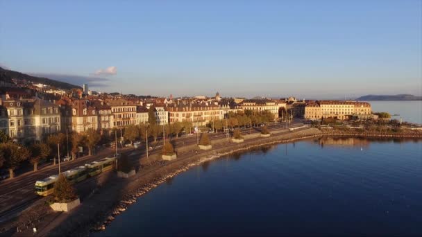 Vedere Aeriană Tramvaiului Orașul Neuchtel Din Elveția Lângă Lac Timpul — Videoclip de stoc