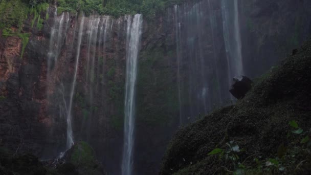 Stunning Beautiful View Bottom Base Famous Tumpak Sewu Waterfall East — Stok video