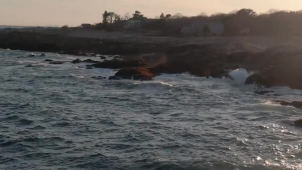 Stunning Waves Crashing Rocky Coast Sunset Gloucester Massachusetts Low Aerial — Vídeos de Stock