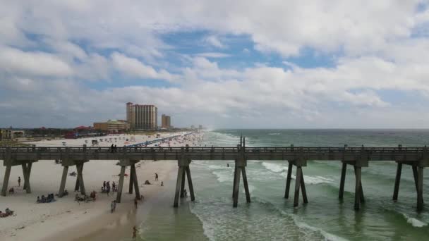 Florida Casino Beach Beachgoers Pensacola Fishing Pier Aerial Landscape View — Stockvideo