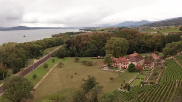 Flying Beautiful Old Building Rural Switzerland — 비디오