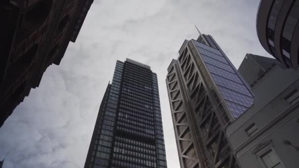 Widok Londyńskiej Dzielnicy Biznesowej Nowoczesnych Drapaczy Chmur Anglia Stolica — Wideo stockowe