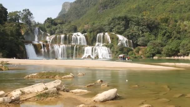 Famous Ban Gioc Detian Falls Cao Bang Border Vietnam China — Stockvideo