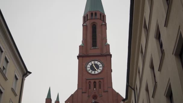 Clocktower Johann Baptist Church East Munich Germany Slow Motion Close — Video Stock