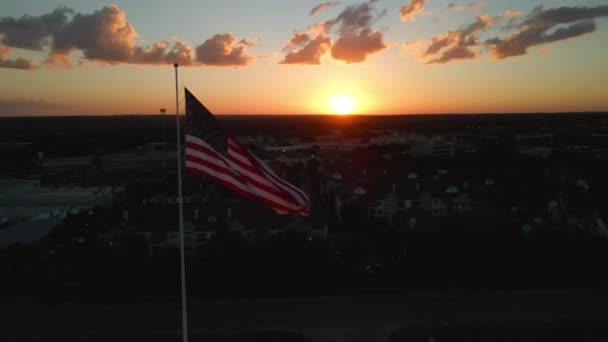 American Flag Sunset Drone Footage — Vídeo de stock