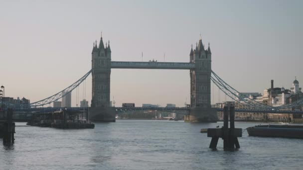 Tower Bridge Sunrise Summer Day 2020 — Wideo stockowe