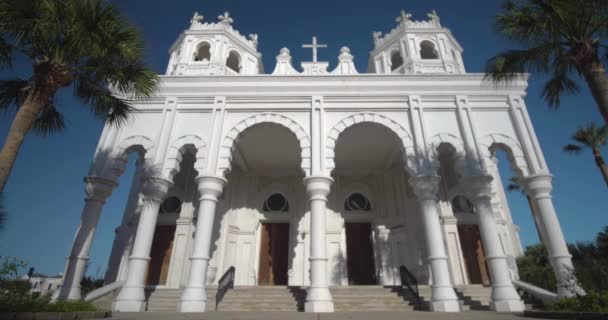 Low Angle View Historic Sacred Heart Catholic Church Galveston Island — Vídeo de stock
