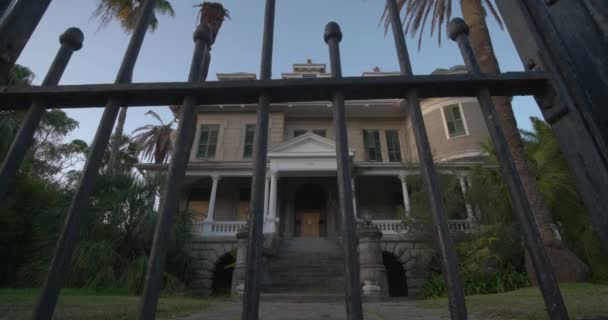 Establishing Shot Historic Home East End District Galveston Island Texas — Stok video