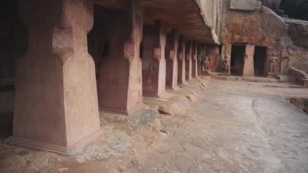 Moving Hand Carved Stone Doorways Ancient Temple Sri Lanka — Vídeo de Stock