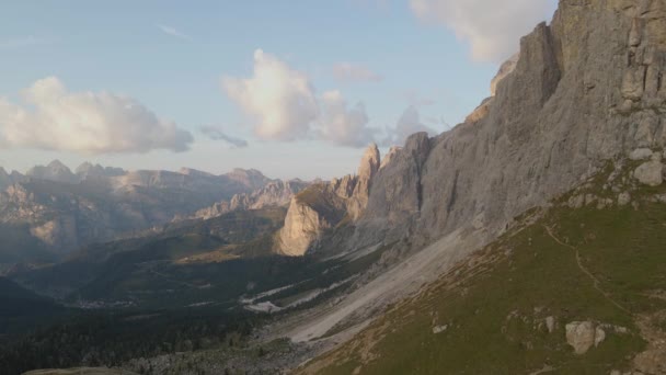 Amazing Drone Shot Ruthless Irresistible Dolomites Mountain Range Forests Pastures — 图库视频影像