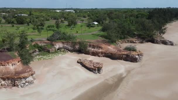 Moving Aerial Drone Shot Cliffs Casuarina Beach Darwin Northern Territory — Video Stock