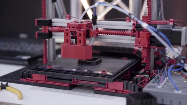 Printing Process Small Plastic Object — Vídeo de Stock