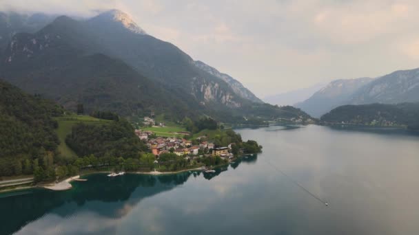 Unspeakable Splendor Lake Ledro Dreamlike Valley Ledro Trentino Region North — Stok video