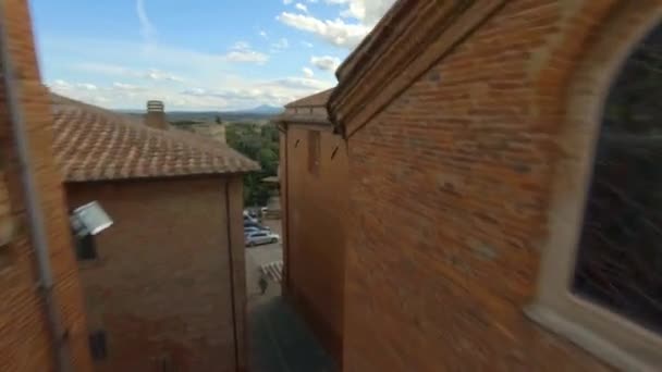 Alleys Medieval Italian Village Tuscany Its Hills Aerial Fpv Drone — Vídeo de Stock