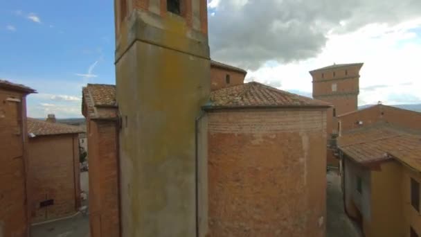 Church San Cristoforo Bettolle Tuscany Fpv Drone View Italian Village — Wideo stockowe