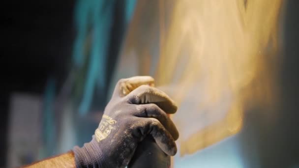 Slow Motion Man Drawing Painting Wall Spray Paint Having Fun — Stock videók