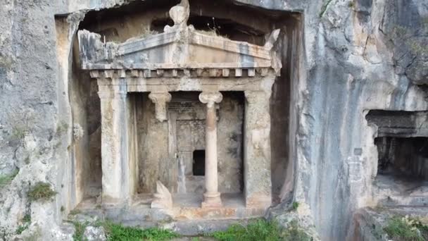 Ιστορική Fethiye King Τάφοι Του 4Ου Αιώνα Σκαλισμένα Στον Πέτρινο — Αρχείο Βίντεο