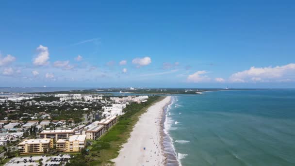 Summer Vacation Spot Tourists Cocoa Beach Florida Aerial — Stock Video