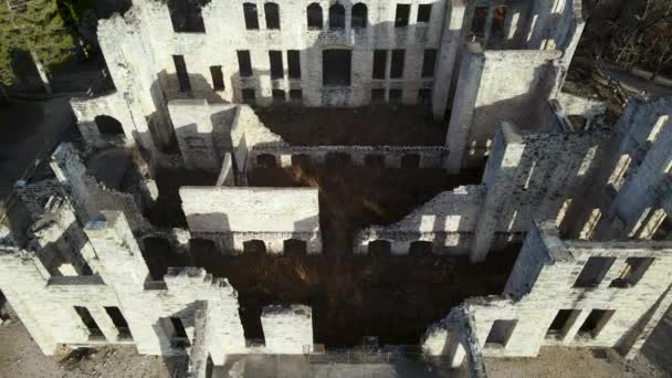 European Historical Medieval Stone Castle Ruins Aerial Establishing — ストック動画