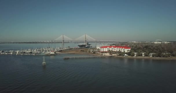 Charleston Aircraft Carrier Marina Drone — Stockvideo
